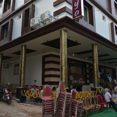 City Surya Gaya Exterior foto